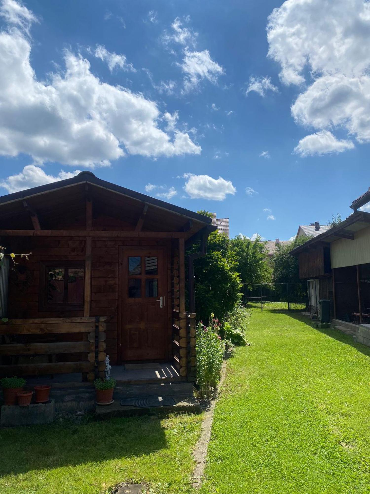 Grandma'S Cottage Sacele Bagian luar foto